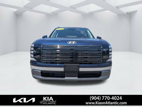 Used 2026 Hyundai Palisade SEL Premium FWD image 8