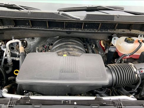 Used 2024 Chevrolet Silverado 1500 High Country w/ Z71 Off-Road Package AWD/4WD image 32