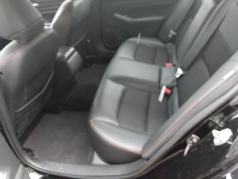 Used 2020 Nissan Altima 2.5 SR image 19