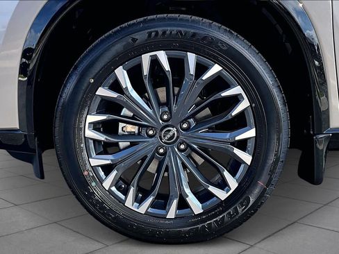 New 2026 Nissan Rogue Platinum image 11