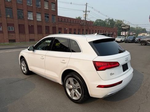 Used 2019 Audi Q5 2.0T Premium w/ Convenience Package AWD/4WD image 7