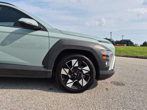 Used 2025 Hyundai Kona SEL FWD image 11
