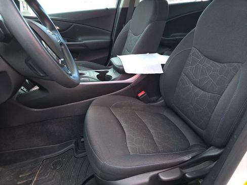 Used 2018 Chevrolet Volt LT image 23