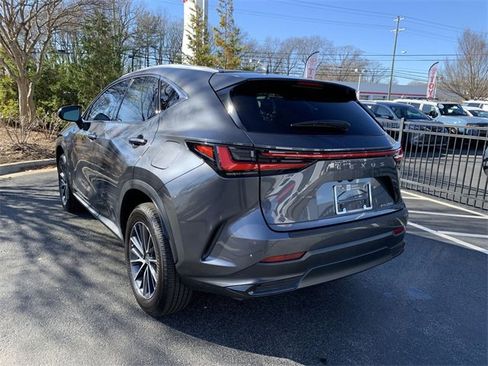 Used 2025 Lexus NX 250 FWD w/ Premium Package image 6