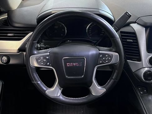 Used 2017 GMC Yukon SLT w/ Open Road Package RWD image 18