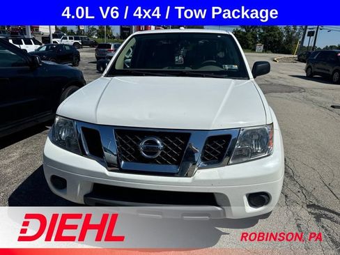 Used 2016 Nissan Frontier SV AWD/4WD image 2