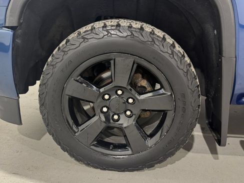 Used 2017 GMC Sierra 1500 4x4 Double Cab w/ Elevation Edition image 7