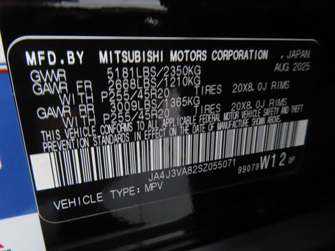 New 2025 Mitsubishi Outlander SE image 27