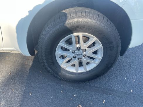 Used 2019 Nissan Frontier SV w/ Value Truck Package image 17