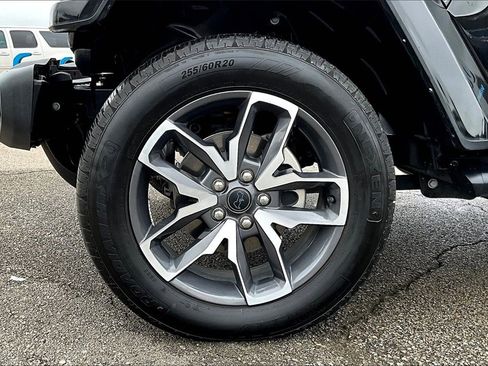 New 2024 Jeep Wrangler Unlimited w/ Convenience Group image 8