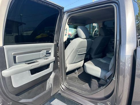 Used 2019 RAM 1500 Big Horn RWD image 20