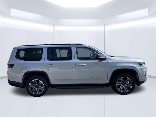 Used 2024 Jeep Wagoneer Series II AWD/4WD image 12