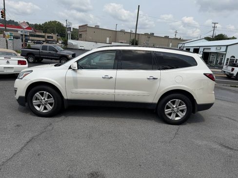 Used 2014 Chevrolet Traverse LT AWD/4WD image 1