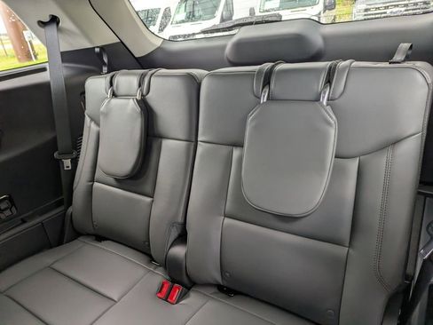 New 2026 Ford Explorer Active RWD image 16