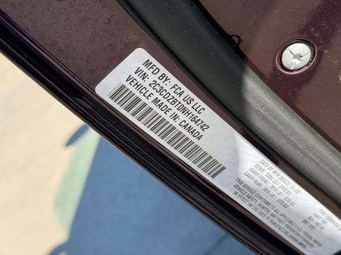 Used 2022 Dodge Challenger R/T RWD image 10