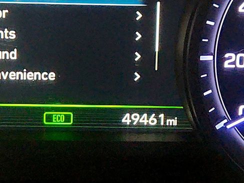 Used 2018 Genesis G80 3.8 w/ Option Group 02 image 16