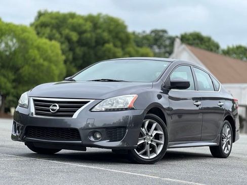 Used 2014 Nissan Sentra SR FWD image 1