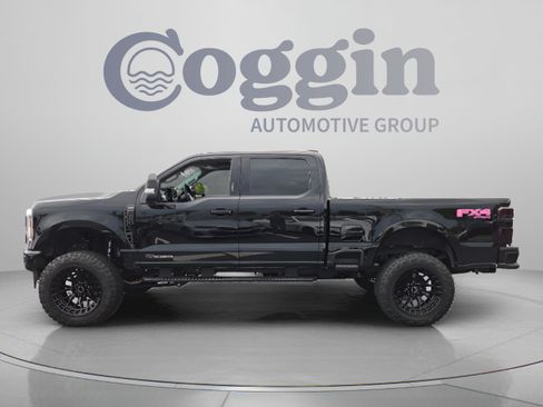 Used 2024 Ford F250 Lariat w/ Lariat Ultimate Package AWD/4WD image 2