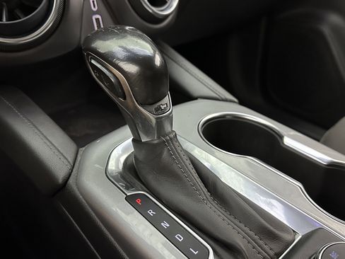 Used 2019 Chevrolet Blazer LT image 17