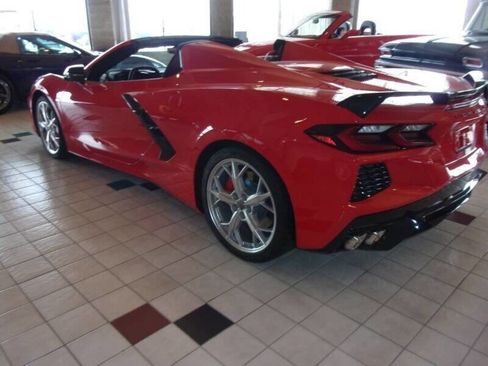 Used 2023 Chevrolet Corvette Stingray Premium Conv w/ Z51 Performance Package image 8