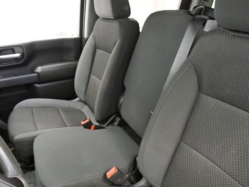 Used 2021 Chevrolet Silverado 2500 Custom w/ Custom Value Package image 32