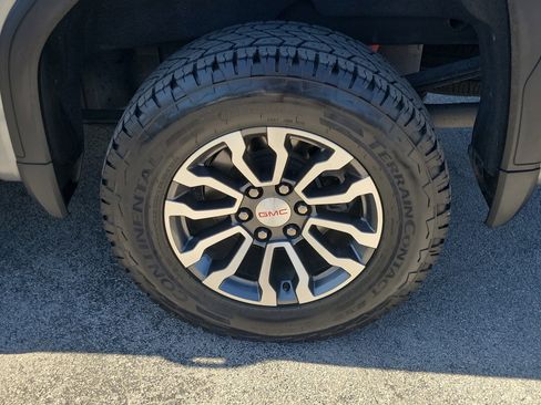 Used 2021 GMC Sierra 1500 AT4 w/ AT4 Value Package image 14