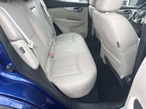 Used 2020 Nissan Rogue Sport SL FWD image 21