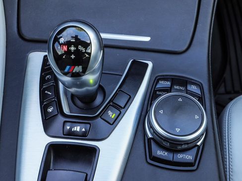 Used 2015 BMW M5 RWD image 13