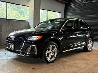 Used 2023 Audi Q5 e Premium Plus w/ Premium Plus Package