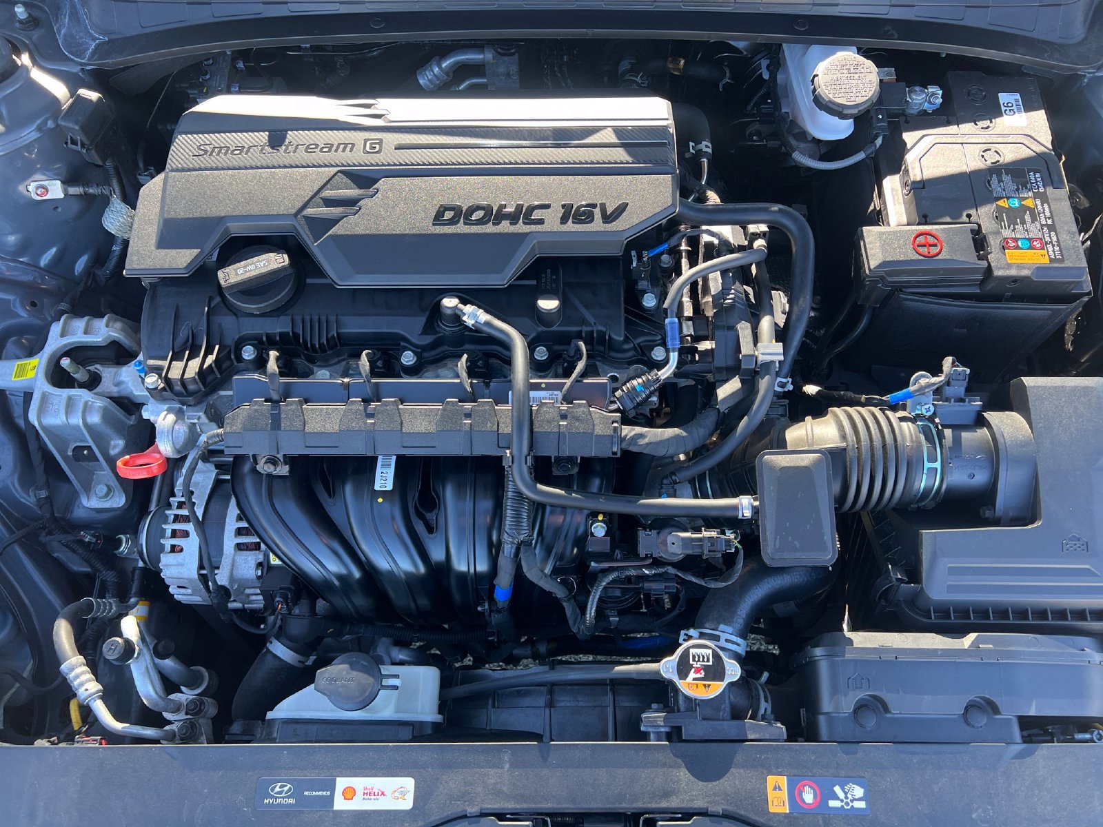 Certified 2024 Hyundai Elantra Limited FWD image 25