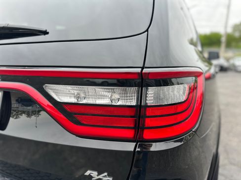 Used 2021 Dodge Durango R/T w/ Tow 'N Go Package AWD/4WD image 11