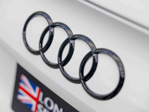 Used 2018 Audi R8 V10 RWD image 31