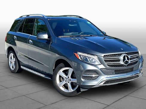 Used 2017 Mercedes-Benz GLE 350 4MATIC image 3