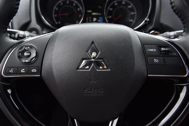 Used 2021 Mitsubishi Outlander Sport SE FWD image 17