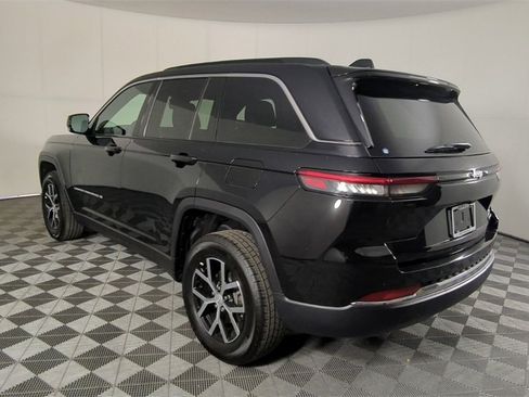 New 2025 Jeep Grand Cherokee Limited image 7