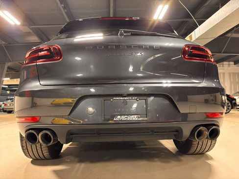Used 2017 Porsche Macan GTS image 3
