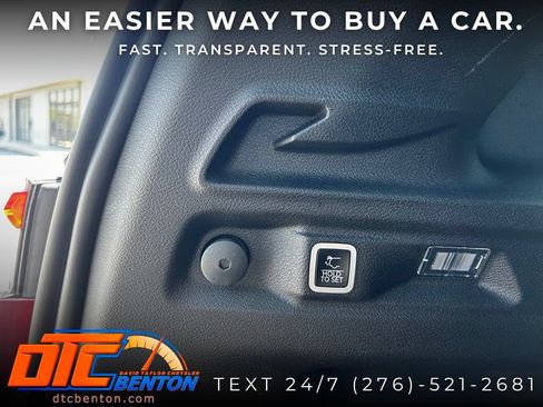 Used 2025 Jeep Grand Cherokee L Laredo AWD/4WD image 30