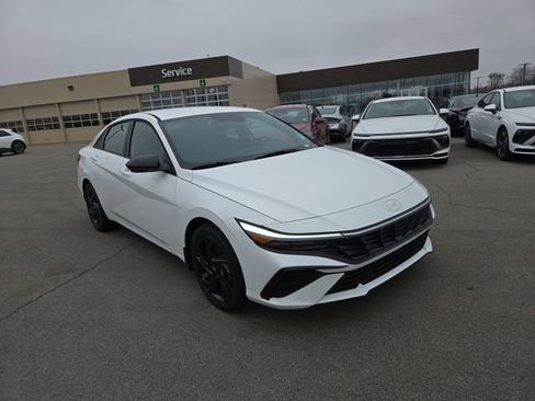 New 2026 Hyundai Elantra Sport FWD image 4
