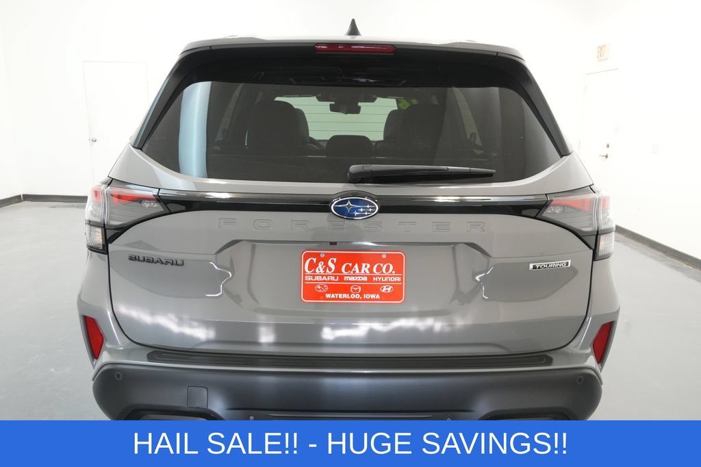 Used 2026 Subaru Forester Touring AWD/4WD image 9