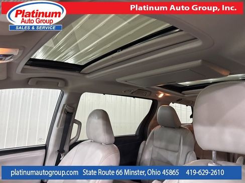 Used 2018 Toyota Sienna Limited Premium image 13