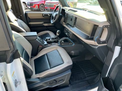 Used 2022 Ford Bronco Wildtrak image 26