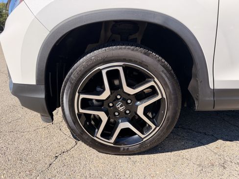 Used 2022 Honda Passport Elite image 7