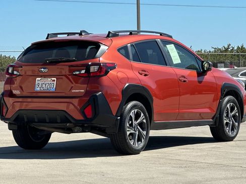 Certified 2024 Subaru Crosstrek 2.0i Premium w/ Popular Package #4 AWD/4WD image 3