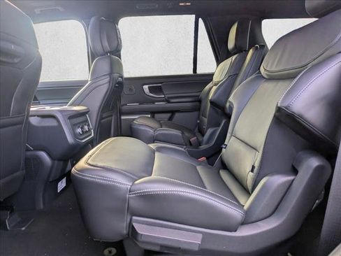 New 2026 Ford Expedition Platinum w/ Stealth Performance Package image 17