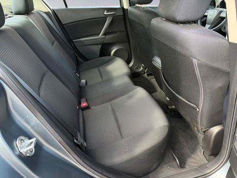 Used 2012 MAZDA MAZDA3 i Sport image 12
