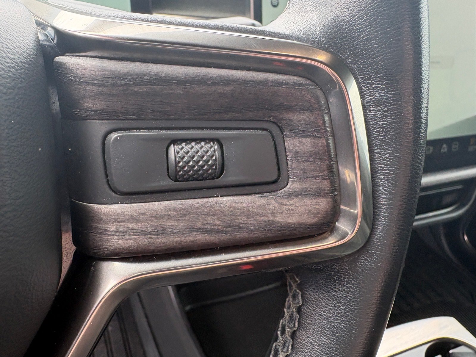 Used 2022 Rivian R1T Adventure AWD/4WD image 14
