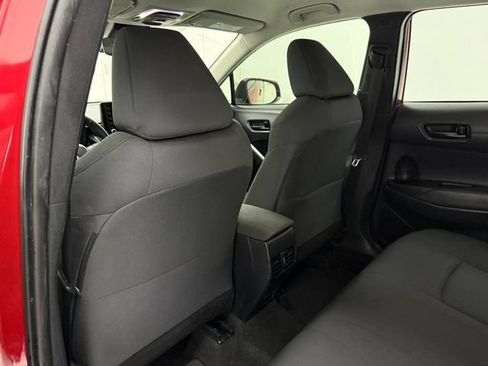 Used 2022 Toyota Corolla Cross LE FWD image 31