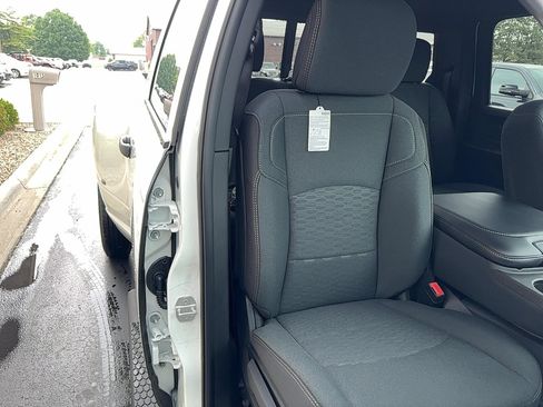 New 2026 RAM 3500 Tradesman AWD/4WD image 8