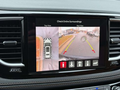 New 2026 Chrysler Pacifica Pinnacle AWD/4WD image 30