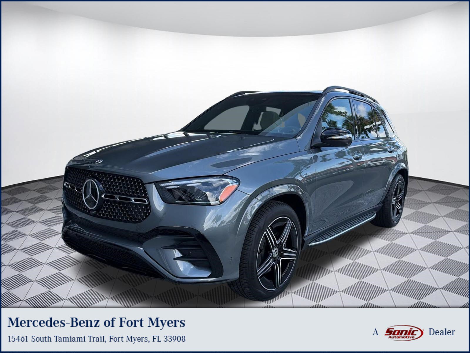 Used 2026 Mercedes-Benz GLE 450 4MATIC image 1